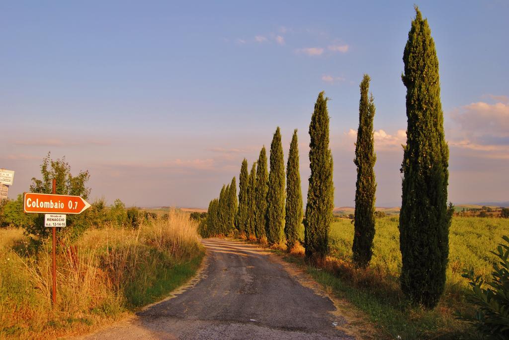 Il Colombaio, Siena -Appartamenti E Camere-Isola d'Arbia エクステリア 写真